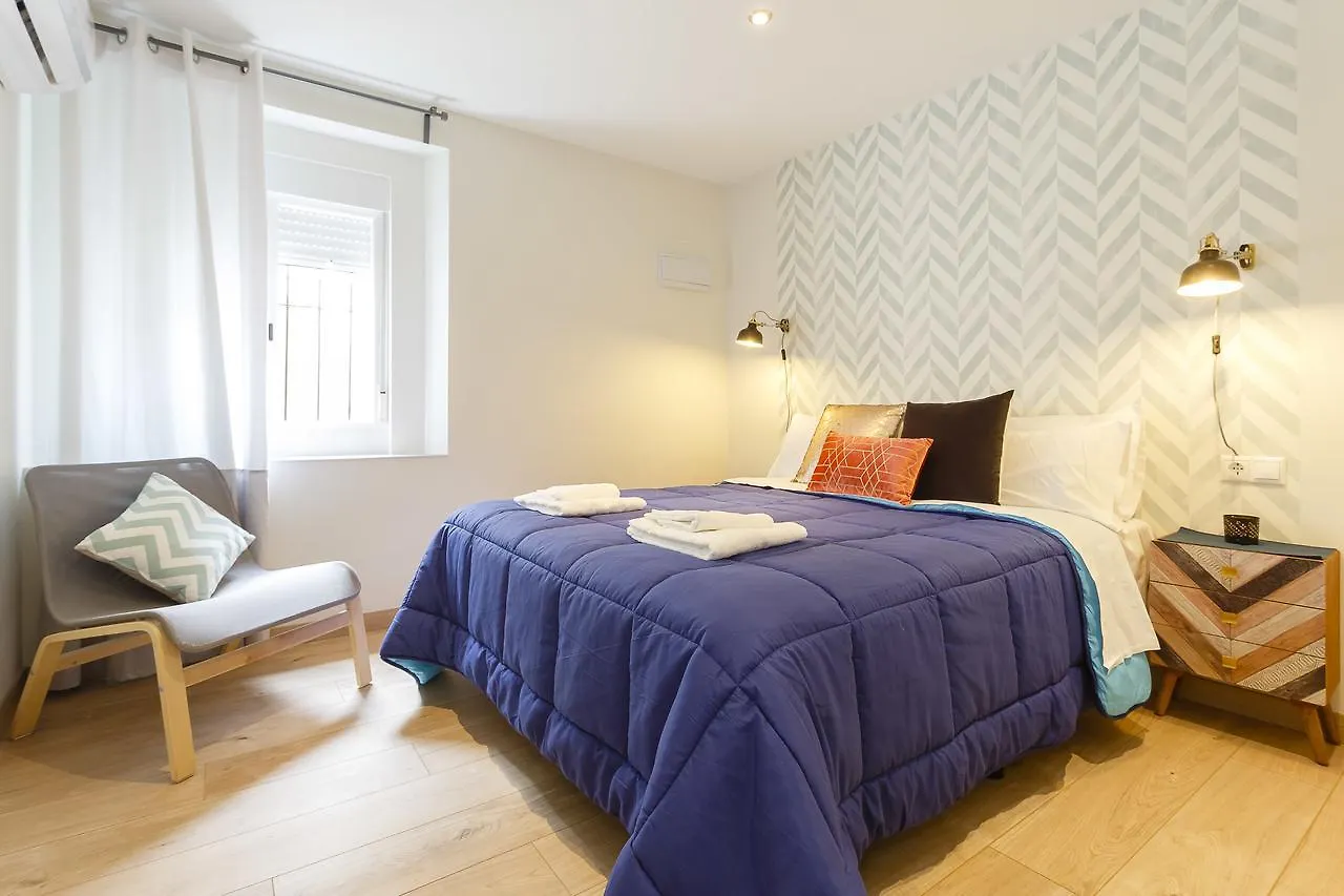 Apartment La Herencia Del Regidor By Cadiz4Rentals